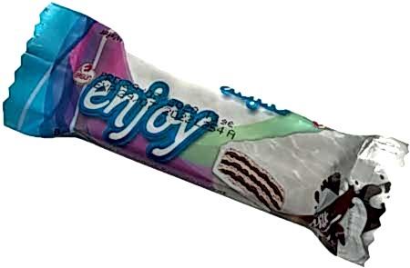 ENJOY WHITE COCOLIN COATED WAFERS